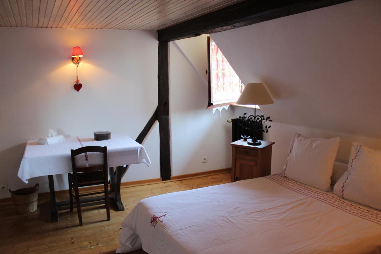 B&B La Tete Dans Les Etoiles Weyersheim Exterior photo