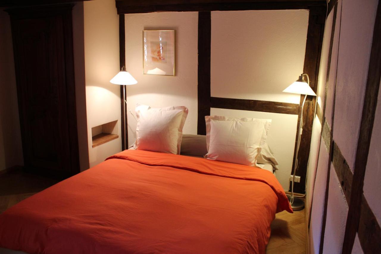B&B La Tete Dans Les Etoiles Weyersheim Exterior photo